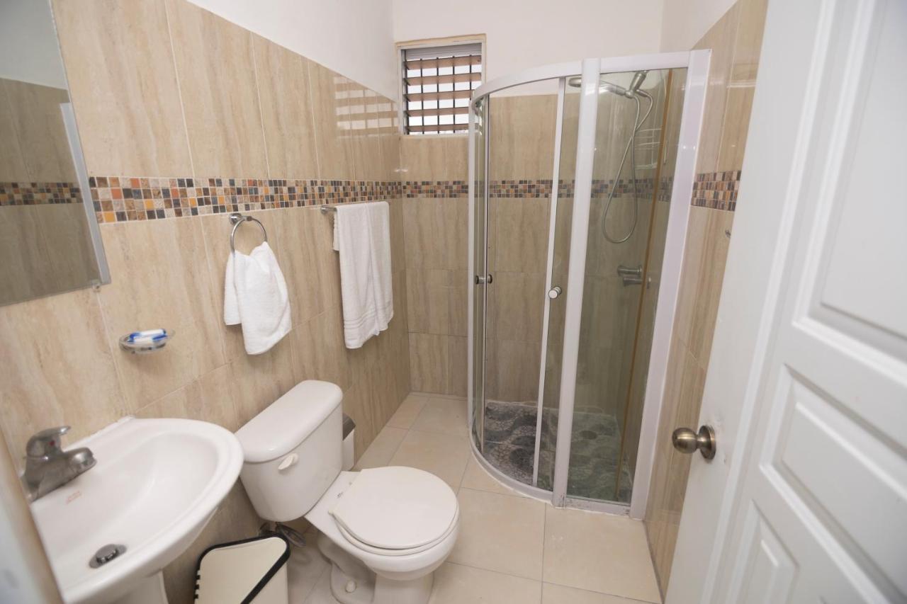 Caribbean Queen Hotel Santo Domingo Esterno foto